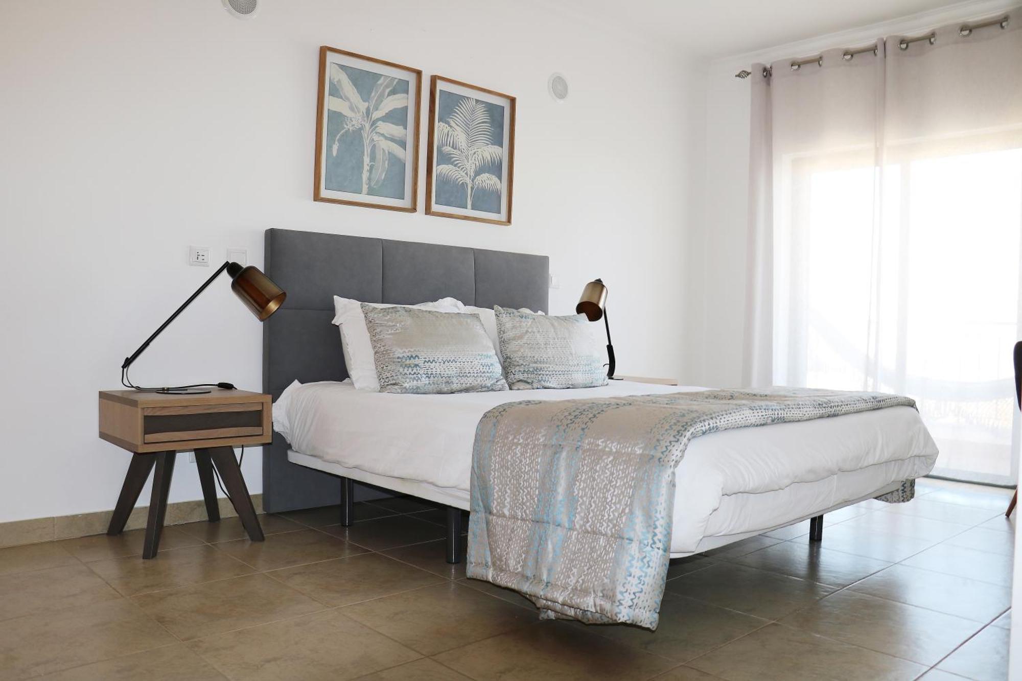 3 Bedroom Apartment With Indoor Pool Central Lagos Exterior photo
