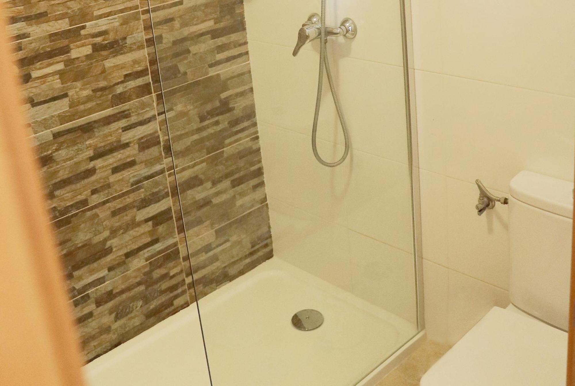 3 Bedroom Apartment With Indoor Pool Central Lagos Exterior photo
